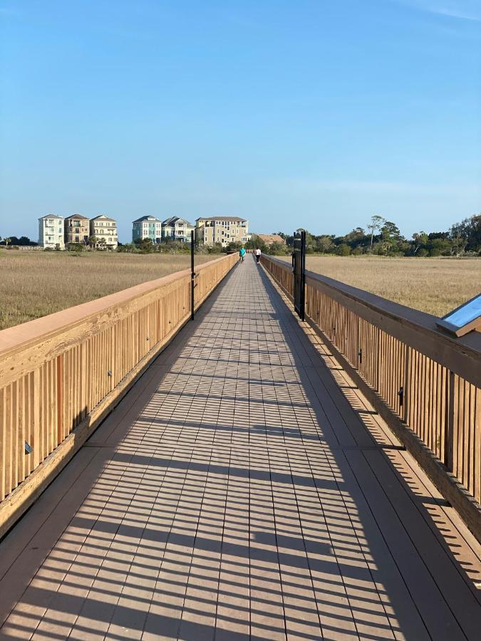 Steps Away From The Beach!!! Hotel Hilton Head Island Exterior photo